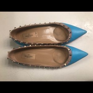 Valentino flats